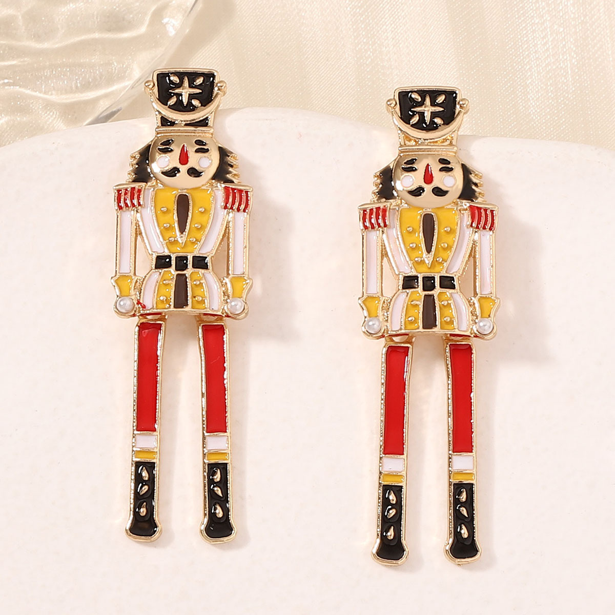 Yellow-eh231025-2388