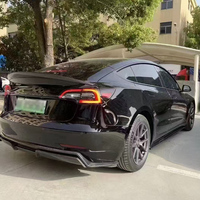 Kit carrosserie en fibre de carbone modifié et amélioré pour Tesla Model 3 2017-2022 : Lame avant, jupes latérales, diffuseur arrière, ailerons latéraux