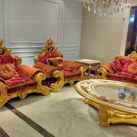Ensemble de canapés de salon de luxe royal en bois, or et velours rouge, style Dubaï