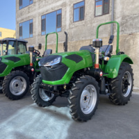 50HP Farmtrac 4WD roda traktor dengan kabin operasi nyaman untuk perternaan-lama