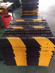 Tốc Độ Cao Su Hump Cao Su Giao Thông Đường Bộ Tốc Độ Khối Tốc Độ Xe Va Chạm - Product Image 2