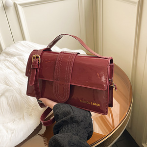 Nouveau Style Designers 2025 Sac Bandoulière Tendance Été Sac Carré Petit Décontracté Sacs à Main Simples pour Dames - Product Image 2