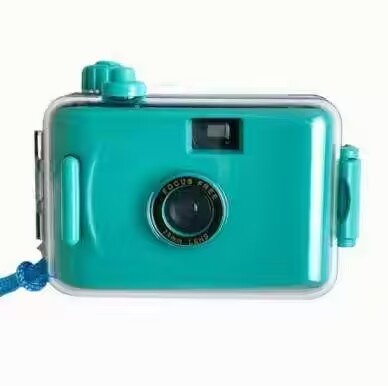 Reusable Underwater Waterproof Portable Camera 35mm Iconic Retro Film Camera for Kids Vintage Camera Without Battery