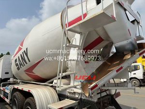 Camión mezclador de concreto Hino usado Sinotruck Howo 6x4 12m3 Camión de cemento Camión mezclador de concreto con tambor - Product Image 3