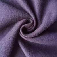 Tissu brossé en polycoton 280 g/m², 70 % polyester 30 % coton, avec envers en molleton pour vestes, chemises, pyjamas, vêtements de détente et vêtements de travail