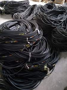 Siyah v-kayışı <span class=keywords><strong>B</strong></span> tipi üçgen şanzıman konveyör kauçuk bant kesme işleme hizmeti ile - Product Image 4