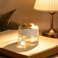 Pot cosmétique en verre ambré de luxe 30/50g à paroi épaisse, avec couvercle doré liquide à motif vague irrégulière, pour crème visage et crème contour des yeux