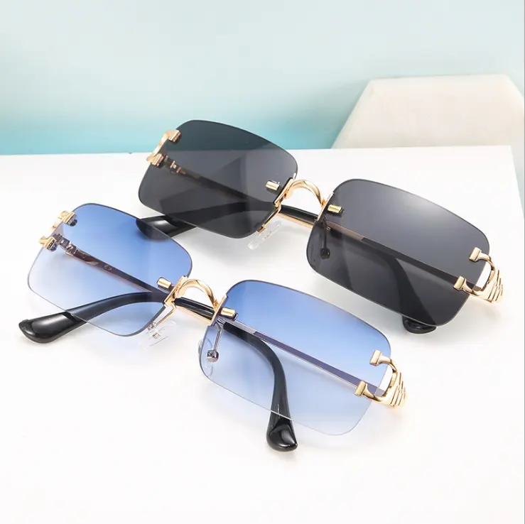 2021 Fashion Retro Vintage Men Women Trendy Small Rectangle Luxury Sunglasses in stock