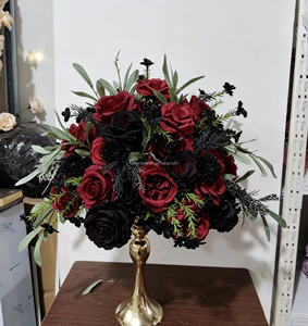 Vente en gros d'usine : Boules <span class=keywords><strong>de</strong></span> fleurs artificielles en soie élégantes <span class=keywords><strong>et</strong></span> <span class=keywords><strong>de</strong></span> haute qualité, centres <span class=keywords><strong>de</strong></span> <span class=keywords><strong>table</strong></span> bordeaux <span class=keywords><strong>et</strong></span> noirs - Product Image 6
