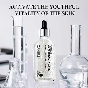 Suero Facial Hidratante con Ácido Hialurónico y Platino Antiarrugas, Botella Plateada, Aceite de Emú, Vitamina C, Aloe Vera y Perla - Product Image 1