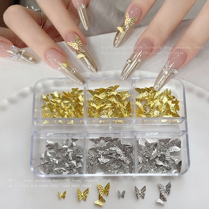 Bijoux pour ongles en métal 3D, papillons, alliage or et argent, breloques, accessoires de décoration d'ongles de qualité supérieure pour salon de manucure - Product Image 1