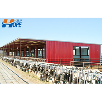 Poulet Volaille Ventilateur Porc Ferme Structure en acier Ferme Bâtiment préfabriqué Abri pour chèvres Maisons commerciales en acier Hangar à vendre
