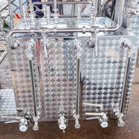 Équipement de distillerie multifonctionnel en cuivre TP2 complet Alambic de liqueur de 500 litres pour le traitement de l'alcool de spiritueux