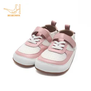 Babyhappy sepatu bayi 2024, desain baru jala bernafas ergonomis kulit asli tanpa alas kaki bayi untuk anak-anak bayi