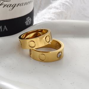 Anillo de Banda de Acero Inoxidable Resistente al Deslustre, Anillos de Pareja Chapados en Oro de 18k, Resistentes al Agua, Anillo Unisex para Mujer - Product Image 3