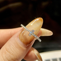 Bague de fiançailles et de mariage personnalisée en argent sterling 925 avec croix de Jésus en moissanite couleur D VVS1, bijoux pour femmes