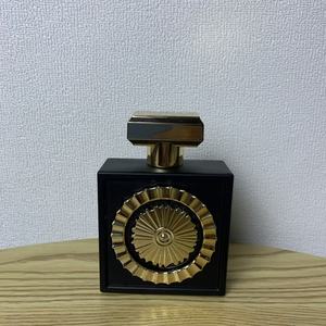 Venta al por mayor <span class=keywords><strong>de</strong></span> fábrica <span class=keywords><strong>de</strong></span> alta calidad <span class=keywords><strong>de</strong></span> perfume <span class=keywords><strong>de</strong></span> <span class=keywords><strong>hombre</strong></span> negro popular <span class=keywords><strong>de</strong></span> 100ml <span class=keywords><strong>de</strong></span> Arabia - Product Image 6