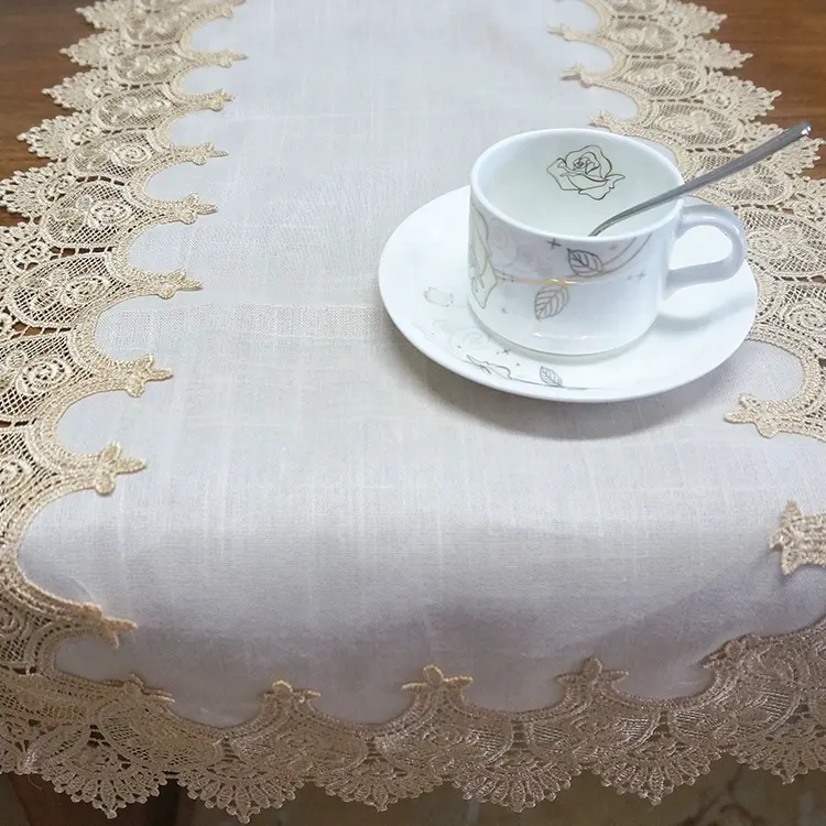 Nappe carrée en dentelle avec logo, 1 pièce, fait à la main, couleur unie