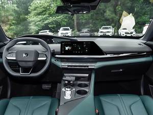 Nouvelle Véhicule Électrique Berline IDD Hybride Intelligente Changan UNI-V 2ème Génération 2024 pour Trajets Urbains et Voyages en Famille - Offre Spéciale - Product Image 6