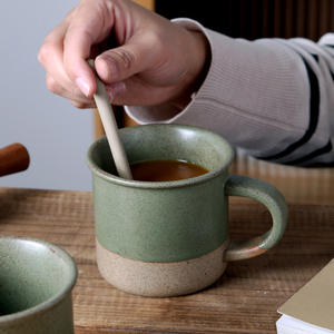 Tasse à <span class=keywords><strong>café</strong></span> vintage en porcelaine de petite taille tasse à petit-déjeuner en grès changée au four avec couvercle en argile de glaçage au sésame pour idée de cadeau de voyage - Product Image 1