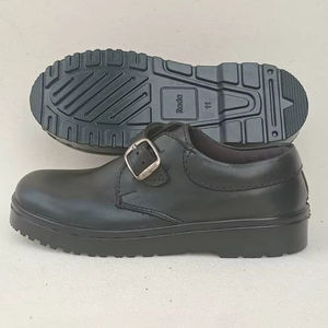 Chaussures scolaires imperméables Rada fabriquées en Ouganda pour garçons et filles, tige en PU, sangle réglable, répondent aux exigences du curriculum national - Product Image 1