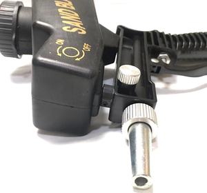 Thiết Bị Không Khí Để Làm Một Số Điều Trị Tại Chỗ Ánh Sáng. Chăm Sóc Ăn Mòn Ánh Sáng. Soda Blaster Để Làm Sạch Các Chất Phụ Gia Hóa Học - Product Image 2