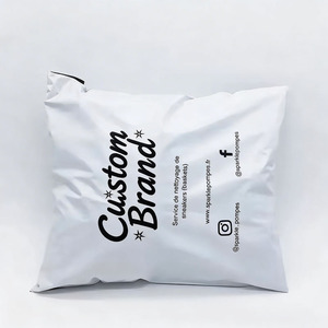 Pochettes d'expédition personnalisées, sacs d'emballage imperméables pour vêtements, sacs d'emballage express pour les entreprises de vêtements, emballages écologiques, sacs d'expédition - Product Image 3