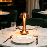 Lampe de table moderne en métal sans fil à commande tactile LED de style nordique pour la décoration de la chambre et du bar