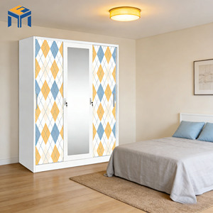 <span class=keywords><strong>Armadio</strong></span> scorrevole <span class=keywords><strong>a</strong></span> 3 <span class=keywords><strong>ante</strong></span> in acciaio <span class=keywords><strong>con</strong></span> <span class=keywords><strong>specchio</strong></span> e pannelli stampati, moderno contenitore per camera da letto <span class=keywords><strong>con</strong></span> asta appendiabiti - Product Image 2