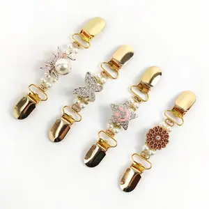 Deepeel KY353 Garment Hook DIY Sewing Accessories Decorative Buttons Pearl Sweater Cardigan Clip Retro Alloy Buckle for Clothes