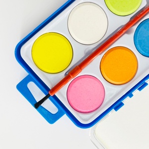 Ensemble de peinture à l'eau solide en boîte plastique non toxique de 12 couleurs pour le dessin des enfants à l'école - Product Image 5