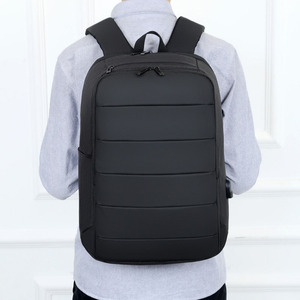 Sac à dos personnalisé pour homme, logo personnalisé en gros, sac à dos pour ordinateur portable, sac à dos d'affaires avec chargement USB, 2024 - Product Image 1