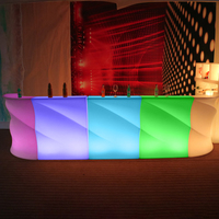 Meja Bar LED Portabel dengan Kabinet Penyimpanan Terintegrasi, Dapat Diisi Ulang, Warna RGB Berubah, Terbuat dari PE Daur Ulang untuk Acara Bar dan Klub Luar Ruangan