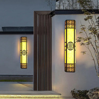 Lampe murale solaire extérieure LED en fer, étanche, économie d'énergie, protection de l'environnement, style chinois, forme de pilier, garantie de 2 ans