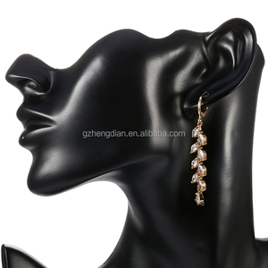 Nuevo de lujo 18k chapado en oro CZ joyería diseños gota corona pendientes para <span class=keywords><strong>las</strong></span> mujeres - Product Image 6
