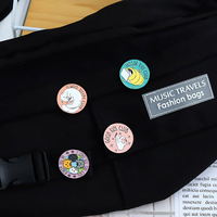 Broches de esmalte para niñas, insignias de solapa con diseño divertido y personalizado, ideales para decorar los clubs, la solapa y los gatos