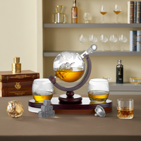 Ensemble de carafe à whisky en verre gravé personnalisé de 850 ml (28 oz) avec 2 verres pour le bourbon, accessoires pour l'alcool, le vin, la vodka