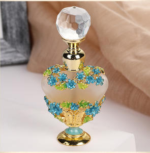 Envase de Perfume de Vidrio Reutilizable de 5 ml con Tapa de Corona y Estampado en Caliente para Regalo de Mujer - Product Image 1