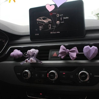 Diffuseur d'arôme en gypse pour voiture, motif ours violet de dessin animé mignon avec nœud, clip de ventilation, ornement parfumé, décoration intérieure automobile, parfum