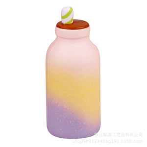 ของเล่นบีบคลายเครียดรูปขวดนมเชค ทำจากเรซิ่น สำหรับตกแต่งห้องเด็ก - Product Image 2