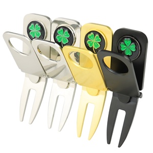 Herramienta duradera de hierro para reparar divots de golf con marcador de bola magnético y soporte para cigarros grabado, recuerdo de golf de aleación de zinc al por mayor - Product Image 2