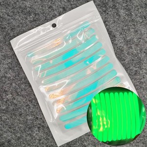 Adesivos Refletivos Prismáticos de Alta Luminosidade para Rodas, Impermeáveis e Resistentes a Raios UV, Decalques para Aros de Carros, Motos e Bicicletas Elétricas para Segurança em Condução Noturna - Product Image 4