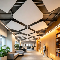 Dalles de plafond suspendues en fibre de verre insonorisantes et ignifuges Qinsound, écologiques, pour la décoration acoustique