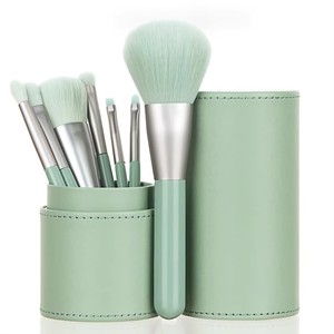 Lot de 7 pinceaux de maquillage avec manche en bois et support en PU avec logo personnalisé Kit de pinceaux de maquillage cosmétique pour fond de teint poudre ombre à paupières - Product Image 4
