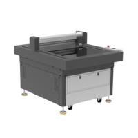 Machine de découpe à plat à double lame CCD de haute qualité pour autocollants en vinyle, idéale pour la découpe complète et la découpe à mi-chair