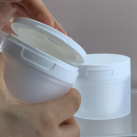Pot vide de récipient en plastique PP de couleur blanche mate de 100g 50g pour crème pour le corps Logo personnalisé avec cuillère