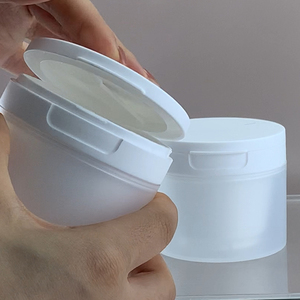 Pot vide de récipient en plastique PP de couleur blanche mate de 100g 50g pour crème pour le corps Logo personnalisé avec cuillère - Product Image 3