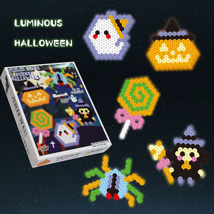 Tohibou Halloween 5mm couleur différente bricolage en plastique perle vente en gros jouets <span class=keywords><strong>perles</strong></span> bon marché <span class=keywords><strong>perles</strong></span> en ligne enfants jouer ensemble repasser fusible <span class=keywords><strong>perles</strong></span> - Product Image 3