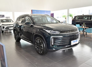 Coches <span class=keywords><strong>chinos</strong></span> Venta caliente 2023 2024 Chery Exeed TXL Gasolina Suv Automóvil Coche de gasolina más barato Chery Exeed Car Txl Tx Dxl Vehículos - Product Image 4