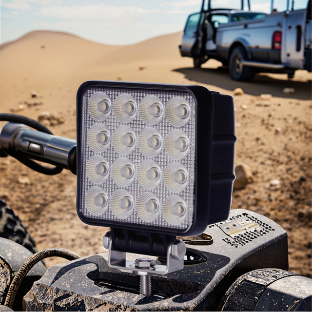 85W LED Marine Work Light for Vehicles Trailers 7500LM Heavy Duty Aluminum White Light Auto Exterior Lighting for Truck Trailers